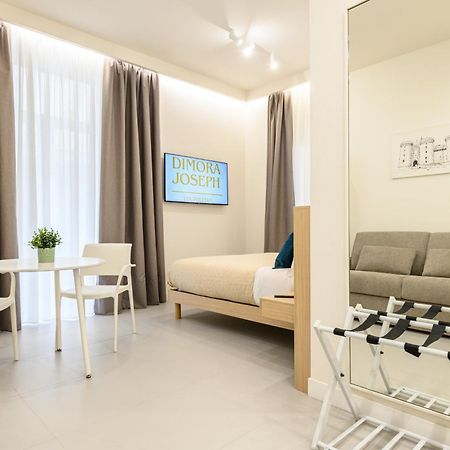 Dimora Joseph Via Toledo Hotel เนเปิลส์ ภายนอก รูปภาพ