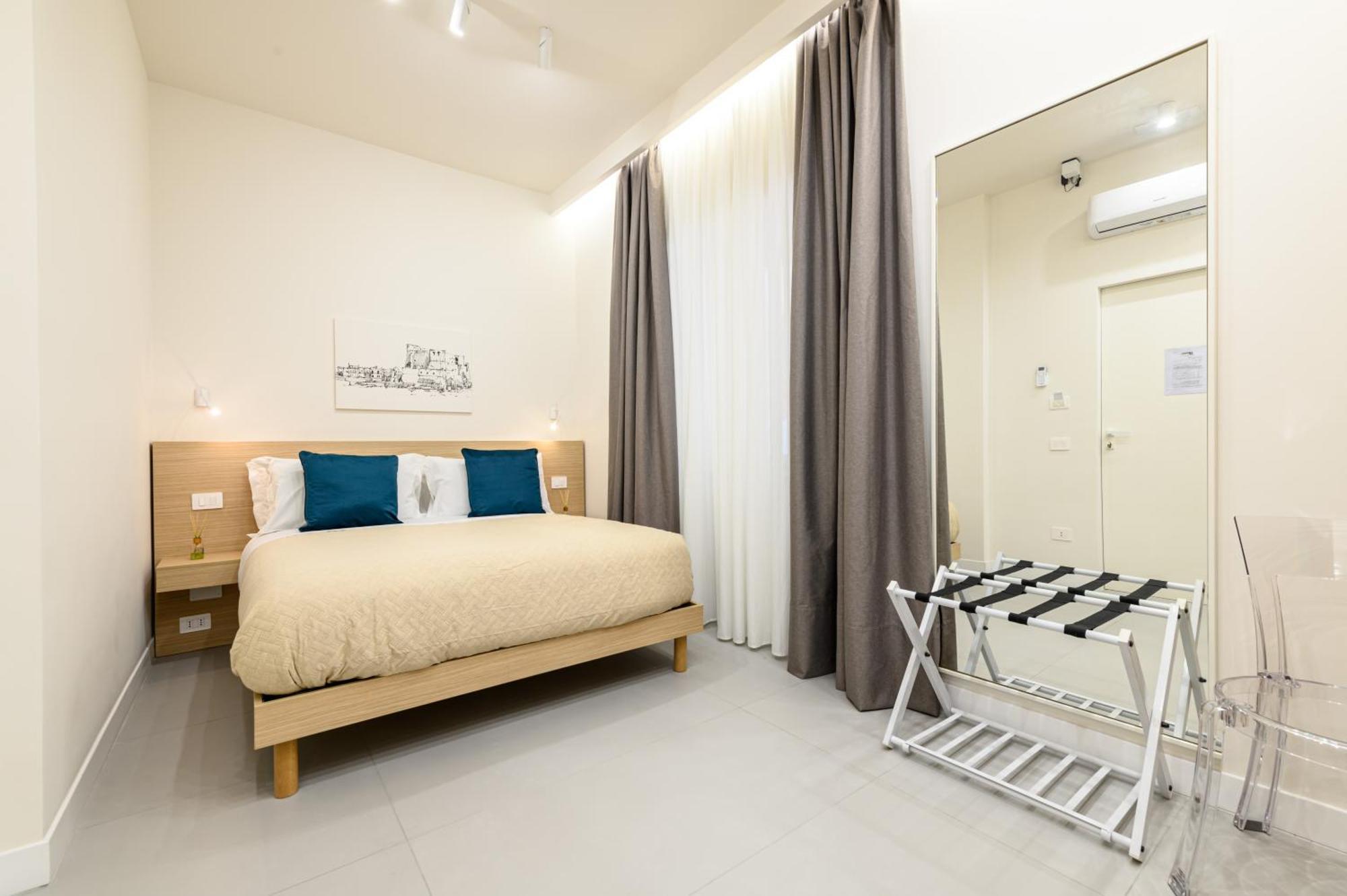 Dimora Joseph Via Toledo Hotel เนเปิลส์ ภายนอก รูปภาพ