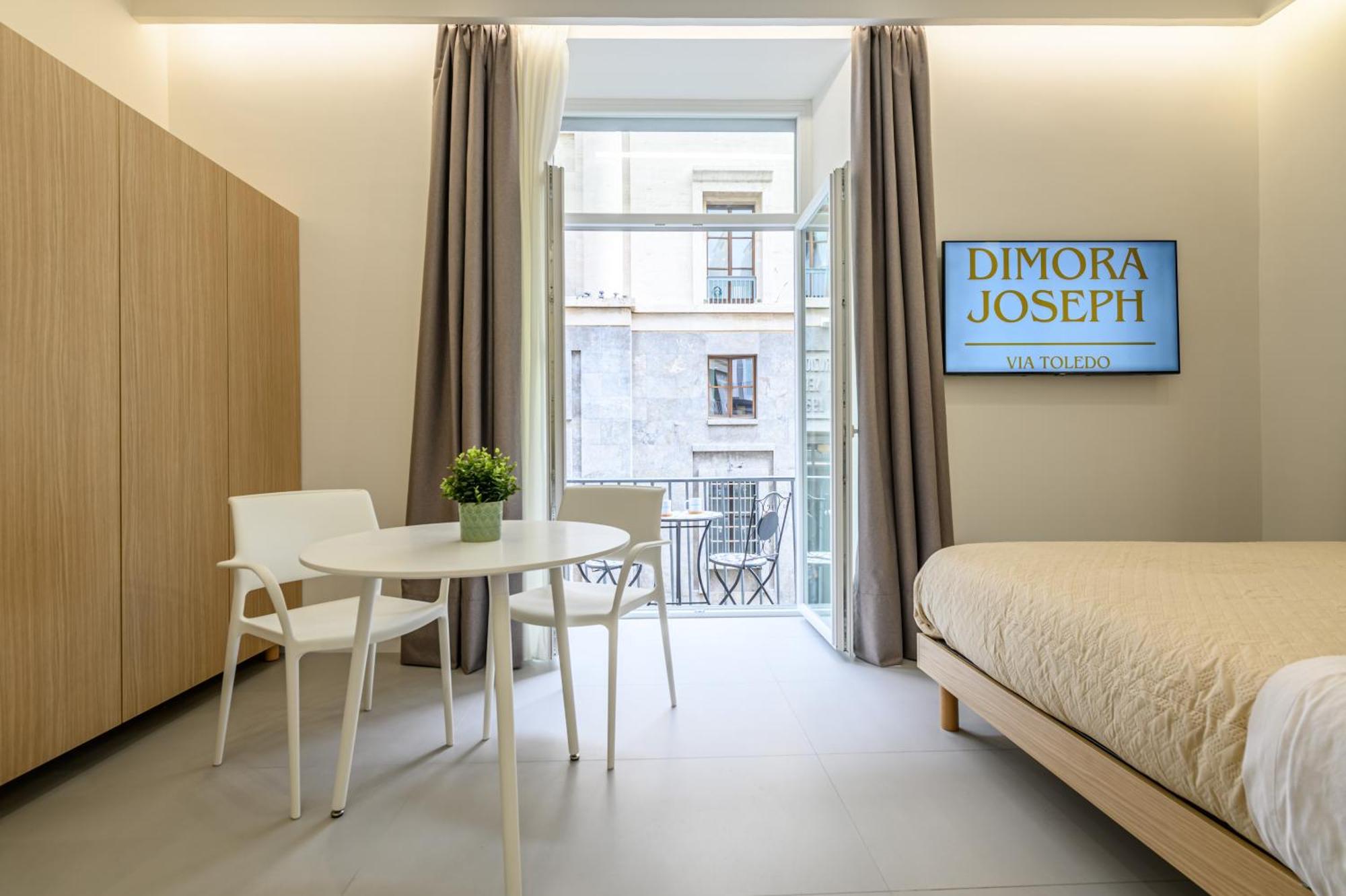 Dimora Joseph Via Toledo Hotel เนเปิลส์ ภายนอก รูปภาพ