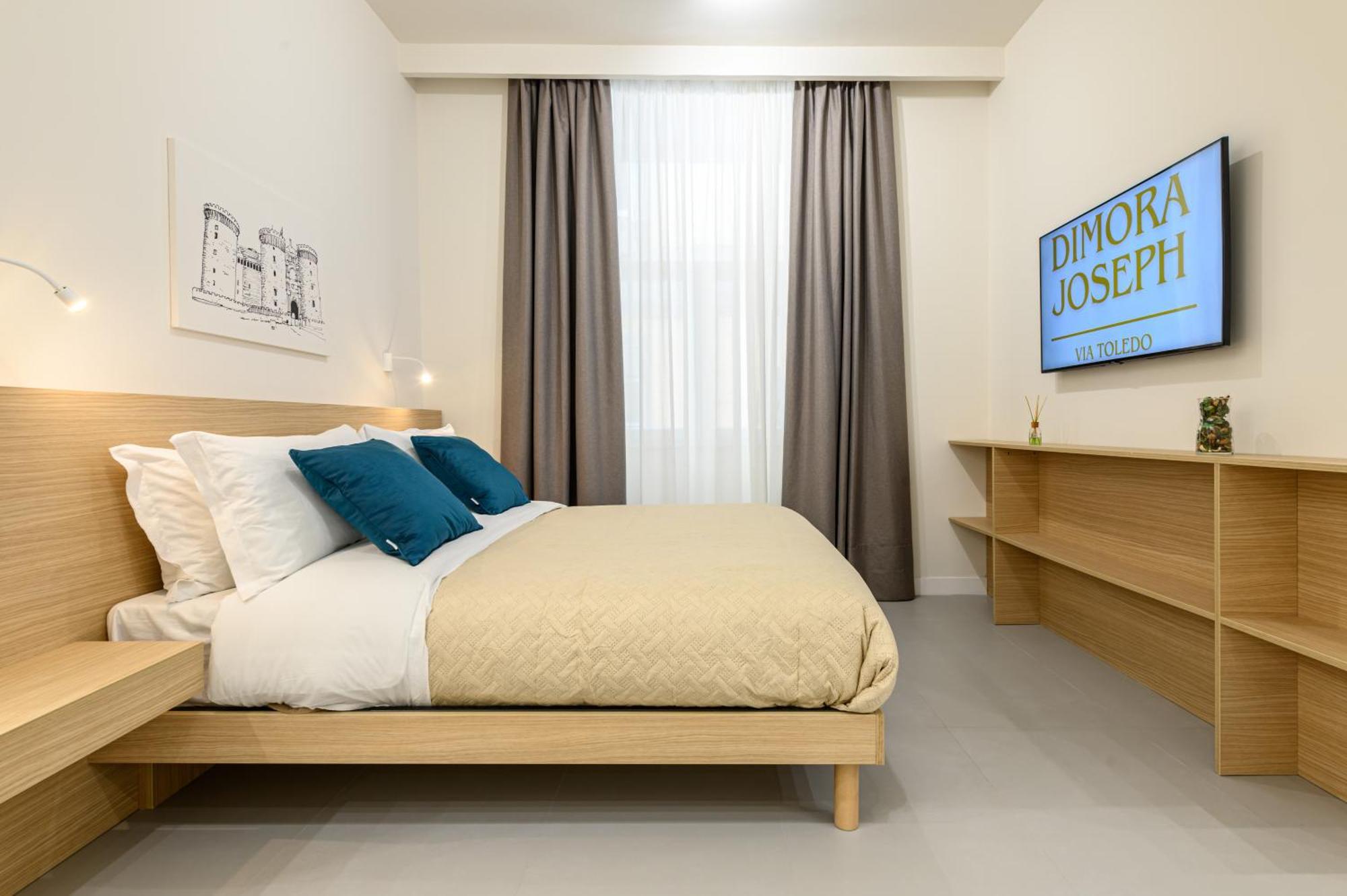 Dimora Joseph Via Toledo Hotel เนเปิลส์ ภายนอก รูปภาพ